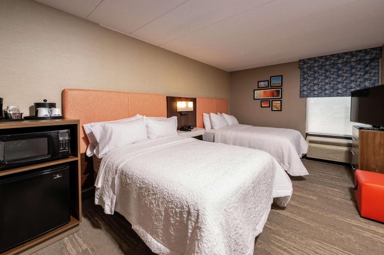 Hampton Inn Fall River/Westport North Westport Exteriör bild