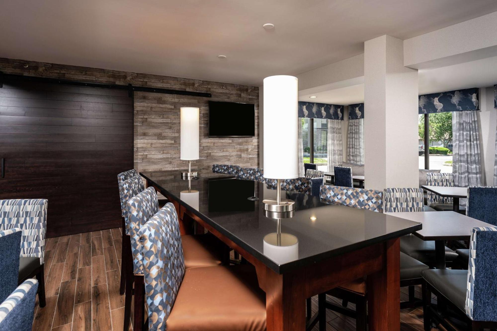 Hampton Inn Fall River/Westport North Westport Exteriör bild
